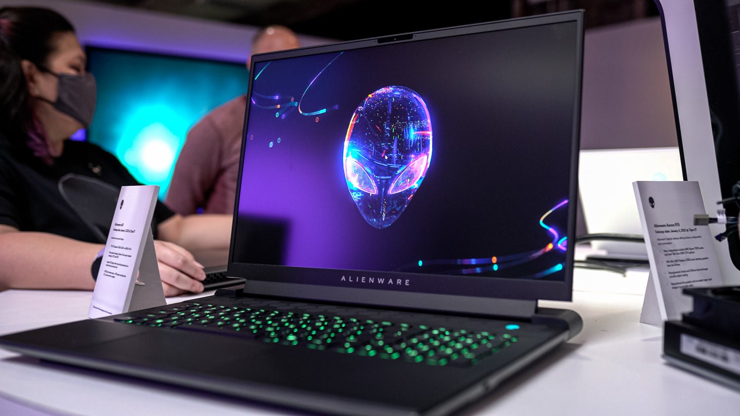 Laptop Gaming Dell Alienware M18 FHD+ 480Hz i9-13900HX 32GB Ram NVIDIA RTX 4080 12GB 1TB SSD Win11 | ALIENSTORE