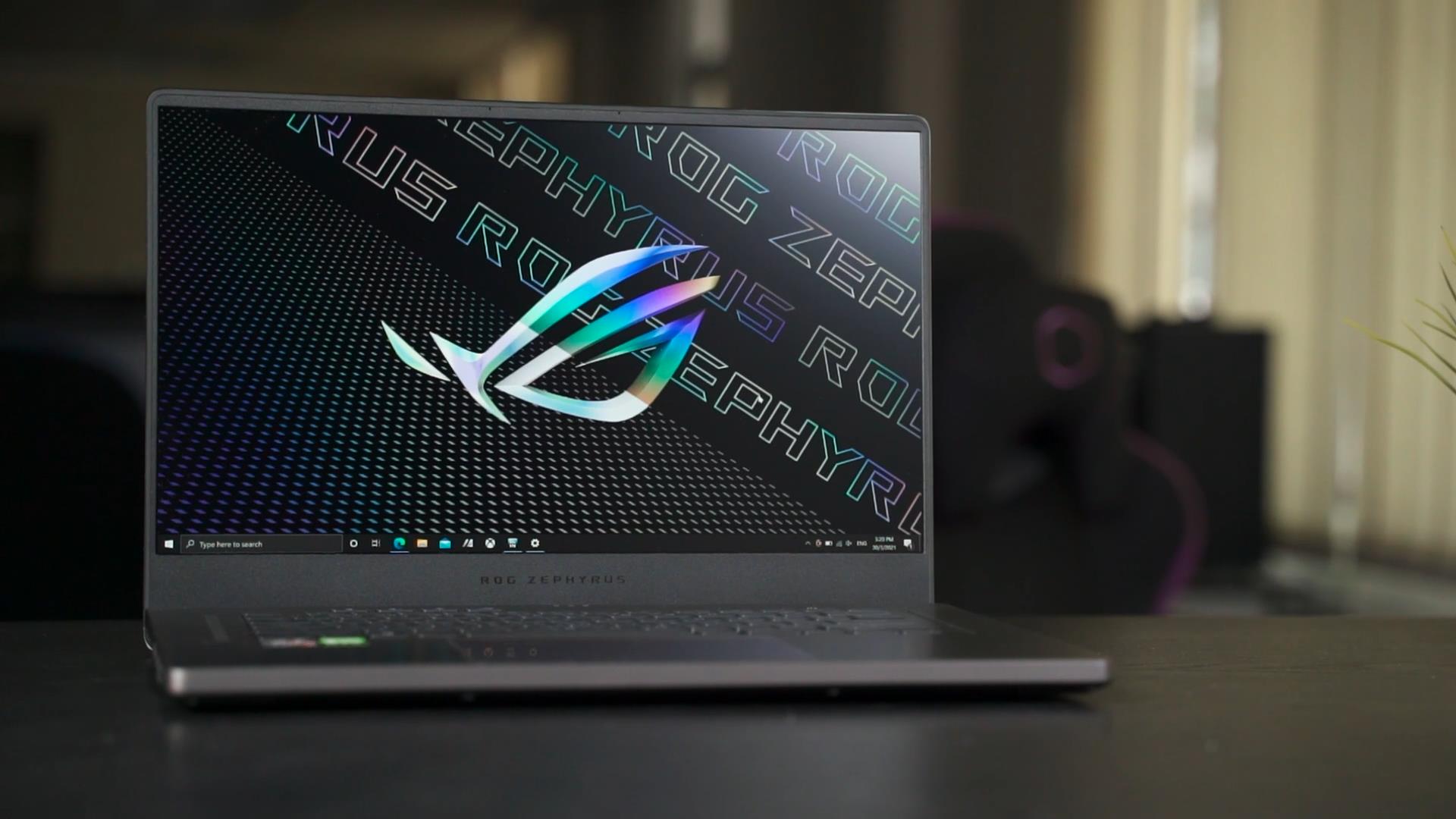 Laptop Gaming Asus ROG Zephyrus G15 FHD 144Hz AMD Ryzen 7 5800HS 16GB nVidia RTX 3080 512GB SSD